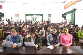 Hơn 500 giáo viên ở Đắk Lắk sắp mất việc: Không có nhu cầu nhưng tuyển ồ ạt?