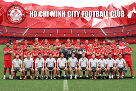 Quân Công Vinh già nhất V-League 2018