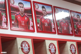 Công Vinh lại làm chuyện chưa từng có ở V-League