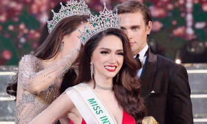 Hương Giang xin phép BTC ‘Hoa hậu Chuyển giới’ về Việt Nam trong 2 ngày