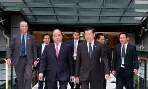 Thủ tướng Việt Nam, Lào gặp gỡ bên lề Hội nghị ASEAN – Australia