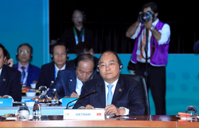 Thủ tướng: Bề mặt ổn định nhưng bên trong vẫn có sóng ngầm