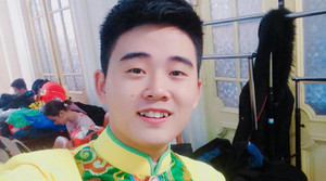 Nam sinh ĐH Văn Hóa – Nghệ thuật Quân đội đẹp trai như sao Hàn