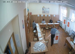 Báo Anh đăng video tố gian lận trong bầu cử Tổng thống Nga