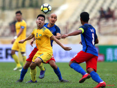 Trợ lý Park Hang Seo tìm ra người mới đá cặp với Lương Xuân Trường ở tuyển Việt Nam