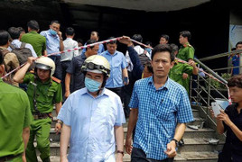 Cháy chung cư quận 8 TP.HCM: Bí thư Nguyễn Thiện Nhân trực tiếp kiểm tra hiện trường