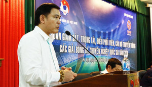 Bầu Tú rời 3 ghế cùng lúc, quân bầu Đức tiếp tục chinh chiến V-League