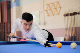 Chàng cơ thủ 'Phố núi' khơi dậy đam mê Billiards của giới trẻ Đắk Lắk