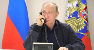 Lãnh đạo các nước dùng điện thoại di động gì?