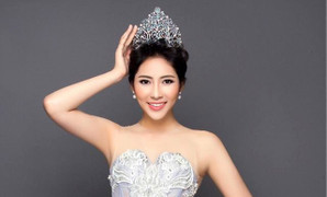 Hoa hậu Đặng Thu Thảo bị lộ tin nhắn mời 'đi khách' giá 12.000 USD