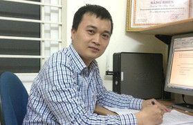 Phụ huynh đánh đập, ép giáo viên quỳ có thể bị phạt tù 3 năm