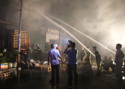 Cháy 5 ngôi nhà cạnh cây xăng: Hải Phòng thông tin chính thức