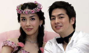 Nữ hoàng chuyển giới Hàn Quốc suy sụp, không muốn sống sau ly hôn