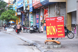 24 quận huyện TP.HCM ký cam kết đảm bảo trật tự vỉa hè