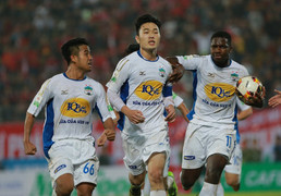 Quân bầu Đức có chiến thắng đầu tay tại V-League 2018