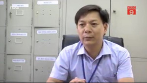 Mẹ kế bắt đi mua băng vệ sinh, bé trai mua sai loại bị đánh: Chính quyền nói gì?