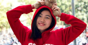 Nữ sinh Hà Tĩnh giành học bổng gần 6 tỷ đồng bằng bài luận về chuyến từ thiện