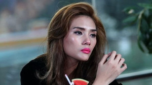 Võ Hoàng Yến: 'Tôi lưu tin nhắn và ghi âm cuộc gọi hăm dọa'