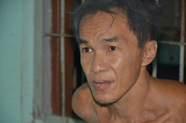 Sát hại hàng xóm dã man, chém công an trọng thương ở Đồng Tháp: Khởi tố vụ án