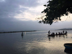 Rủ nhau tắm sông sau trận bóng, nam sinh lớp 8 chết đuối