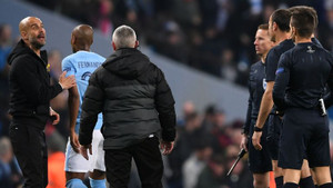 Man City mất bàn thắng, HLV Guardiola sa sả mắng trọng tài