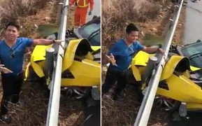 Clip: Tài xế 'thử túi khí', siêu xe Chevrolet Corvette nát đầu trên cao tốc Long Thành