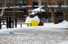 Từ chối Đại sứ quán Nga, con gái cựu điệp viên bị đầu độc được thẩm vấn ở đâu?