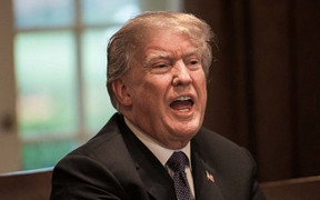 Clip: Mỹ cân nhắc trừng phạt Syria bằng không kích