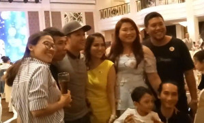 Lần hiếm hoi Trường Giang tươi cười rạng rỡ sau ồn ào với Nam Em