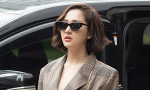 Bảo Anh mang quà fan Việt làm tặng đoàn phim ‘Avengers: Cuộc chiến vô cực’