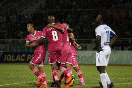 Xuân Trường ghi siêu phẩm, HAGL vẫn thảm bại trước Sài Gòn FC