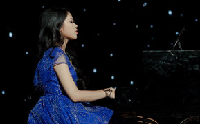 25 nữ sinh xinh đẹp Nhạc viện Hà Nội tranh tài tại đêm thi Tài năng