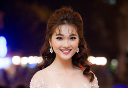 Cô gái có gương mặt đẹp nhất Hoa hậu Hoàn vũ 2017 lộng lẫy trên thảm đỏ