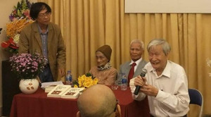 Ra mắt tuyển văn chọn lọc của nhà văn Nguyễn Vinh Tú.