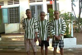 Khởi tố nhóm côn đồ vi phạm giao thông, dùng dao chém trọng thương cảnh sát