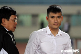 Quyền Chủ tịch Lê Công Vinh sáng cửa ngồi ghế nóng VFF vì lý do này