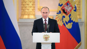 Điều gì khiến tỷ lệ tín nhiệm ông Putin giảm sau bầu cử?