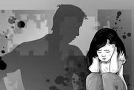 Buộc thôi việc thầy giáo ngắt, nhéo vùng nhạy cảm của học sinh nữ