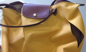 Tự rạch balô, dựng màn kịch mất gần 300 triệu đồng