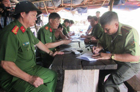 Bộ công an vây bắt gỗ tại Vườn Quốc gia Yok Đôn: Lộ diện kẻ chủ mưu