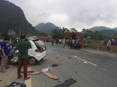 Ô tô con đấu đầu xe khách, một người thiệt mạng