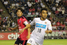 Video: 'Messi Thái Lan' tỏa sáng ở giải Nhật Bản