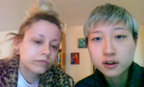 Con rơi Thành Long nói dối, lên mạng cầu cứu vì bị bạn gái đồng tính 'xúi giục'?