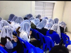 Tham gia 'Hội Thánh Đức Chúa Trời', phó hiệu trưởng bị kỷ luật