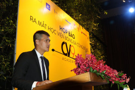 Công Vinh hé lộ tương lai rực sáng cho học viên xuất sắc lò CV9