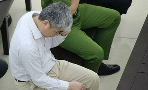 Luật sư tiết lộ một doanh nhân chi 32 tỷ đồng 'cứu' cựu TGĐ OceanBank thoát án tử