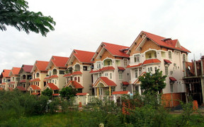 Đầu tư biệt thự, nhà liền kề: Khu vực nào 'một vốn bốn lời'?