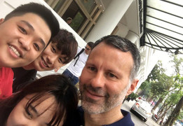 Ryan Giggs bất ngờ trở lại Việt Nam