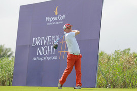 'Drive into the Night' vinh danh những 'Kỵ sĩ bóng đêm'