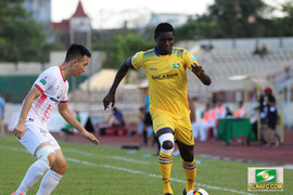 Video trực tiếp SLNA vs Nam Định vòng 7 V-League 2018